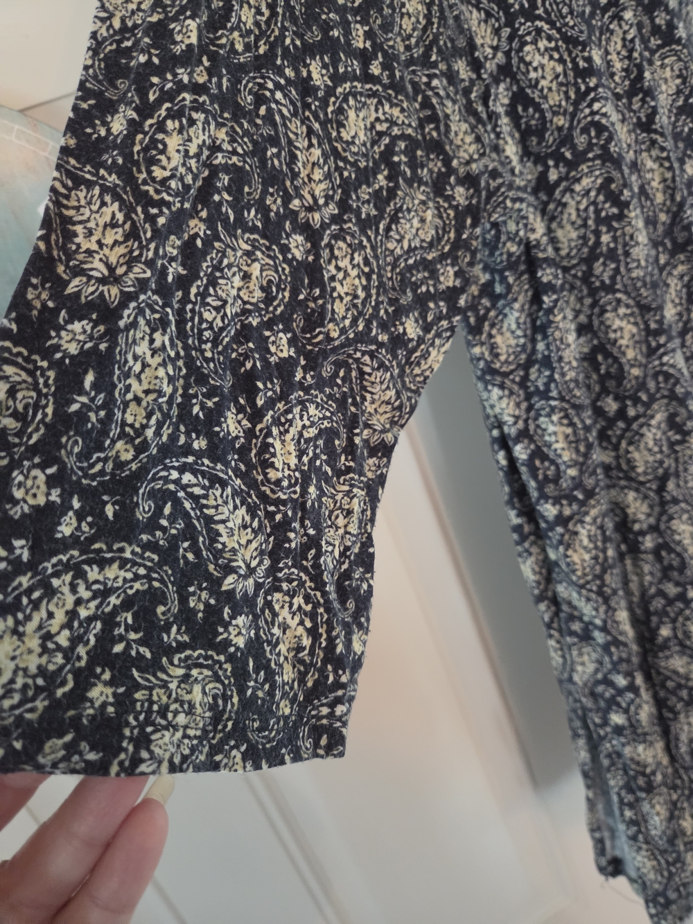 Artisan Navy and Cream Printed Scoop-Neck Tunic - Picture 6 of 9